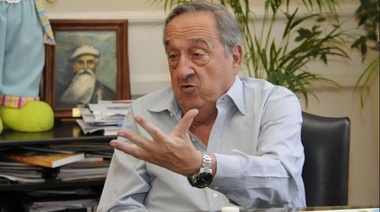 Cocodrilo en el bolsillo: el intendente de Tandil se negó a rebajarse el sueldo