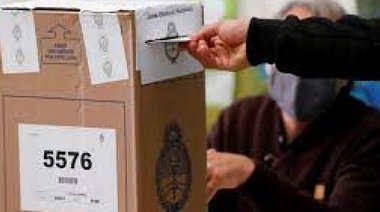 Garro le hizo un guiño a la idea suspender las elecciones PASO