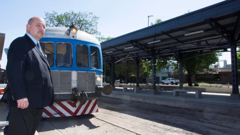 Prueba y convenio para ampliar recorrido: el Tren Universitario aprobó otro examen
