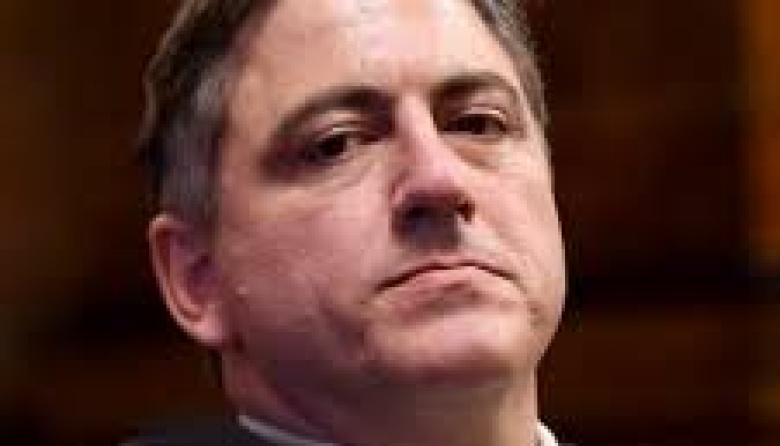 Un senador libertudo justificó el precio de la carne y dijo que es un lujo, como manejar una Ferrari