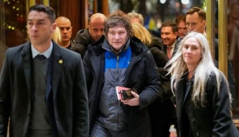 Se fundió la empresaria que hacía los mamelucos con los que Milei se disfrazaba de obrero de YPF: "Confié y me jodí"