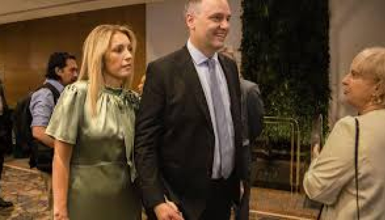 Cero ética, sucia como una papa: denuncian que la esposa de Adorni fue beneficiada con jugosos contratos de empresas del Estado