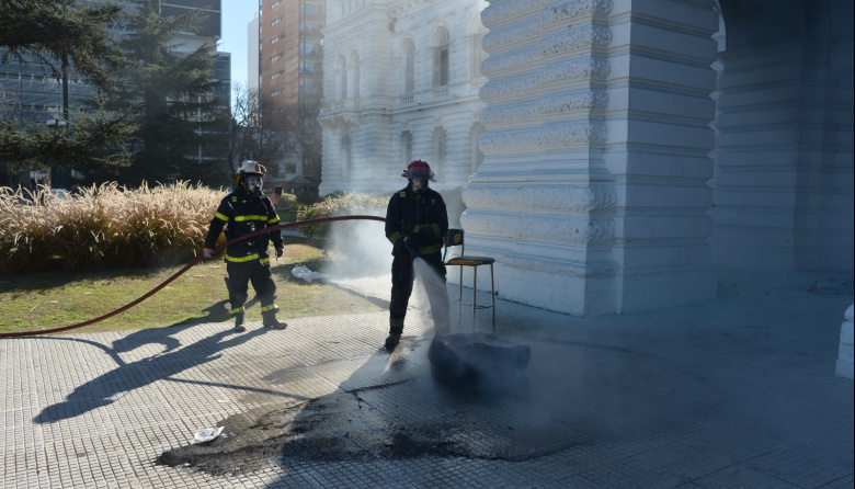 La protesta del MTE causó daños por más de 40 millones de pesos al municipio platense