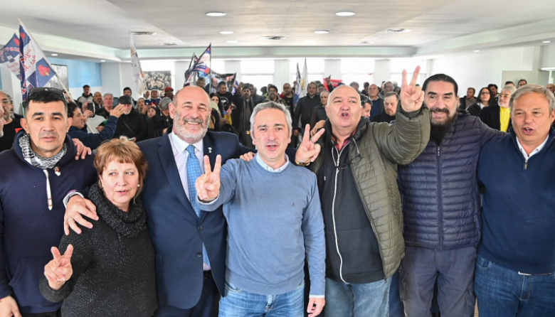 "Nuestro gobernador está haciendo un milagro, resistiendo un saqueo sobre la provincia de Buenos Aires": Cúneo se la juega por Kicillof