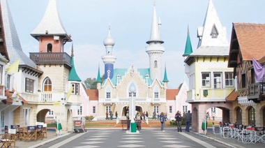 Concejales del FpV denuncian que en la República de los Niños "avanza una privatización encubierta"