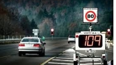 Radares bravos en la Ruta 2: será lo mismo ir en Ferrari que en Citroen
