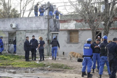 Un delincuente murió  por tirotearse con la policía en 35 y 132