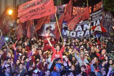 Los radicales celebraron en La Plata los 50 años de la Franja Morada