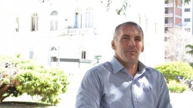 Sincericidio: Irurueta dijo que en la Muni hay gente que "cobra y no va a trabajar"