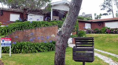 A 21 años del crimen de Cabezas, la casa de Yabrán en Pinamar parece maldita y aleja a los compradores