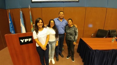 Por primer vez en su historia YPF tendrá mujeres como operadoras de campo