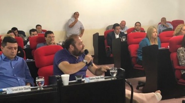 Escandalosa sesión en el Concejo Deliberante de San Miguel: cantaron el MMLPQTP