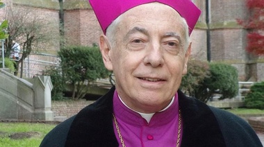 Pedirán que Aguer eche a "Higuaín", el cura de la patada