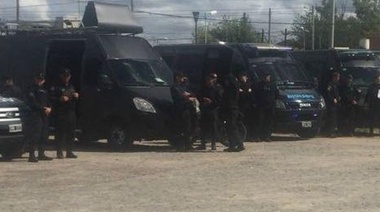 Después de un operativo para la risa, la Federal tomó cartas en el asunto y durante un mes habrá presencia en el barrio El Mercadito