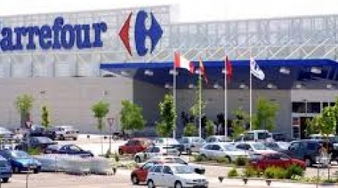 Después de décadas de mandar millones de pesos a Francia, Carrefour ahora dice que está en crisis y pide pista para despedir empleados