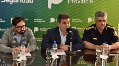 Cayó una banda de policías que otorgaba licencias para robar y le pasaba la gorra a comerciantes y vendedores ambulantes