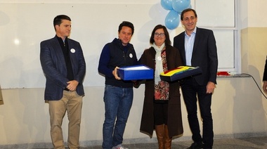 Después de 43 años, Arturo Segui tiene su nueva escuela secundaria