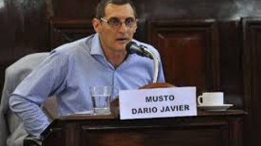 Con cuaderno Gloria incluído, los concejales platenses se sacaron chispas por el estado de las escuelas