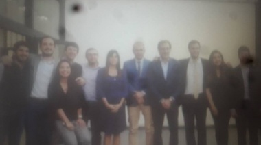 Garro encabezó el lanzamiento de la Escuela de Líderes Políticos de “La Generación” en La Plata