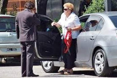 Nené Balcedo se hizo cargo de la dirección del diario Hoy y a las 16 daría una rueda de prensa