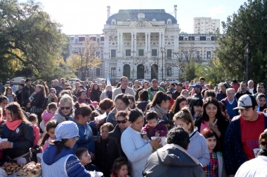 El PJ platense celebró el 25 contra el Fondo Monetario y las políticas de ajuste