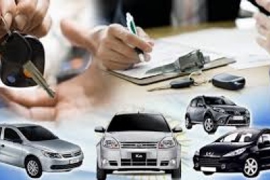 La transferencia del auto, por internet: buscan eliminar los Registros de Propiedad y digitalizar todos los trámites