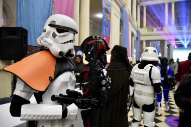 Miles de visitantes acudieron al festival del cómic y los video juegos en el Pasaje