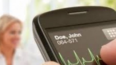 Por teléfono, diga 33: ya hay Médico Uber y empezó la polémica