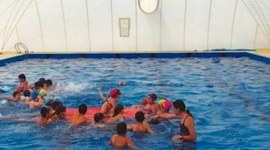 "Los chicos se cuentan hasta que no queda ninguno en la pileta"