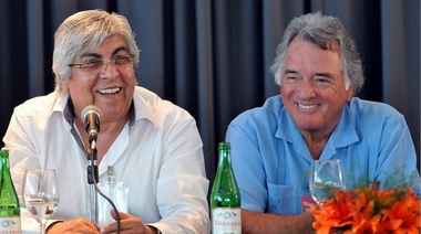 Los repartidores de Glovo y otras Apps en la mira de los gremios de Moyano y Barrionuevo