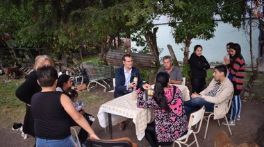 Escudero cruzó a Garro por los barrenderos que faltan y organiza una marcha con currículums en mano