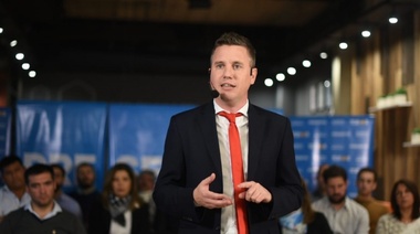 En Campaña, Martelli le pidió a Garro que "de corrupción mejor no hable"