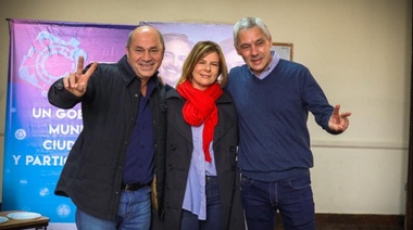 Mario, Florencia, Fabián: la foto que mueve el avispero en las internas peronistas de Berisso y La Plata