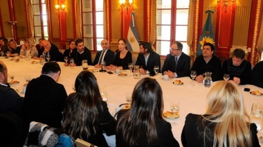 El corte de boleta y los amigos que parecen haber ido al bombo