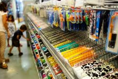 Para comprar las cosas de la escuela habrá que calcular $3.000 por cada pibe