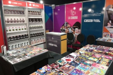 Autores platenses en la Feria del Libro: la Comuna Ediciones tiene su stand