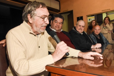 Con Luis Brandoni como invitado especial, Berisso recuperó el legendario Cine-Teatro Victoria