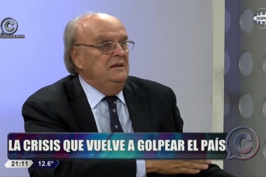 De Mendiguren, filoso en Ciudadanos: "¿Qué justifica que un banco cobre 150% de interés al que usa la tarjeta para comprar comida?".