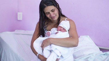 La lobizona es de Bariloche, se llama Mercedes Lucía, séptima hija mujer y ahijada del presidente Beto