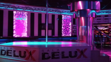 ¿Y ahora quién podrá ayudarlos?: el coronavirus los agarró en un prostíbulo y ahora quedaron en cuarentena