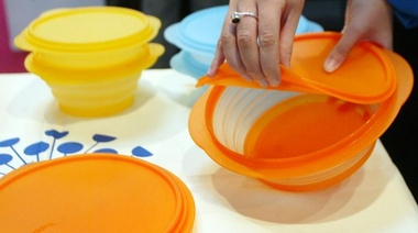 En capital federal permitirían abrir los restoranes pero para ir con el tupper y volver a casa: Garro estudia la idea