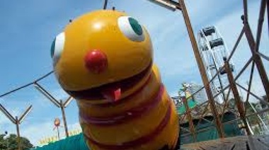 Gusano Loco y Malo: Tras la denuncia de los trabajadores explotados, la Muni intimó al concesionario a pagar o le rescinden el contrato