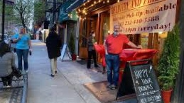 "Cerrame la silla ocho": San Isidro implementó el "Take Away Plus" y La Plata podría copiarlo