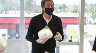 Garro montará en Plaza Moreno un "Barbijómetro" para quemar los tapabocas cuando pase la pandemia