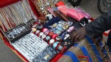 Garro: "Detrás de los senageles hay una mafia que los explota y los corrompe"