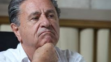 Hacen cola para pegarle a Duhalde por sus tenebrosos vaticinios