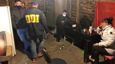 Un pibe de 17 años murió apuñalado en otro capítulo de la guerra narco de la periferia platense