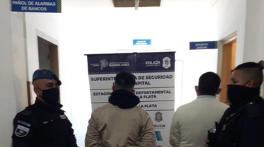 Emboscados por las cámaras del centro de monitoreo, cayeron dos motochorros chilenos