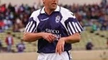 Acusan a un reconocido ex futbolista de Boca y Gimnasia por venta de departamentos flojos de papeles