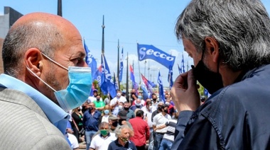 Con la presencia de Máximo Kirchner, Secco inauguró en Ensenada un edificio de la causa malvinera